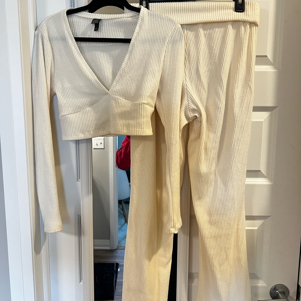 Cream Ribbed Knit Set